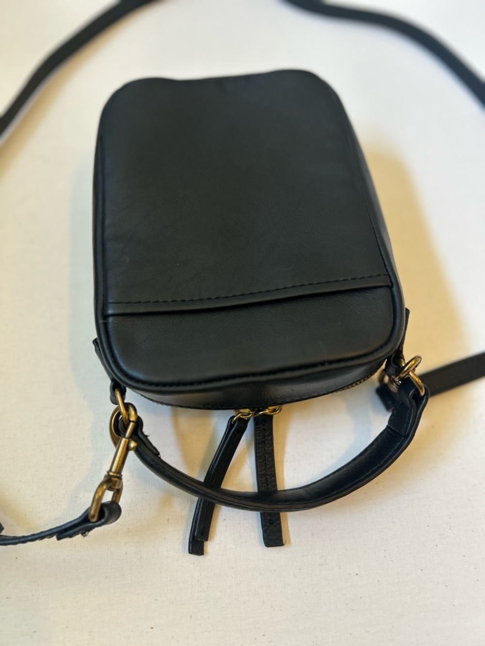 American Leather Co. Tribeca Crossbody Black - Picture 13 of 14